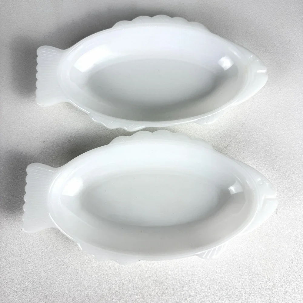 (2) VINTAGE Glasbake White Milk Glass Fish Shaped Baking Dish 9.25